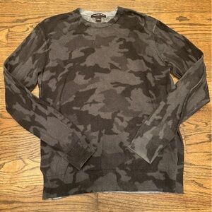 Michael Kors Gray Camouflage Crewneck Sweater, size Large
